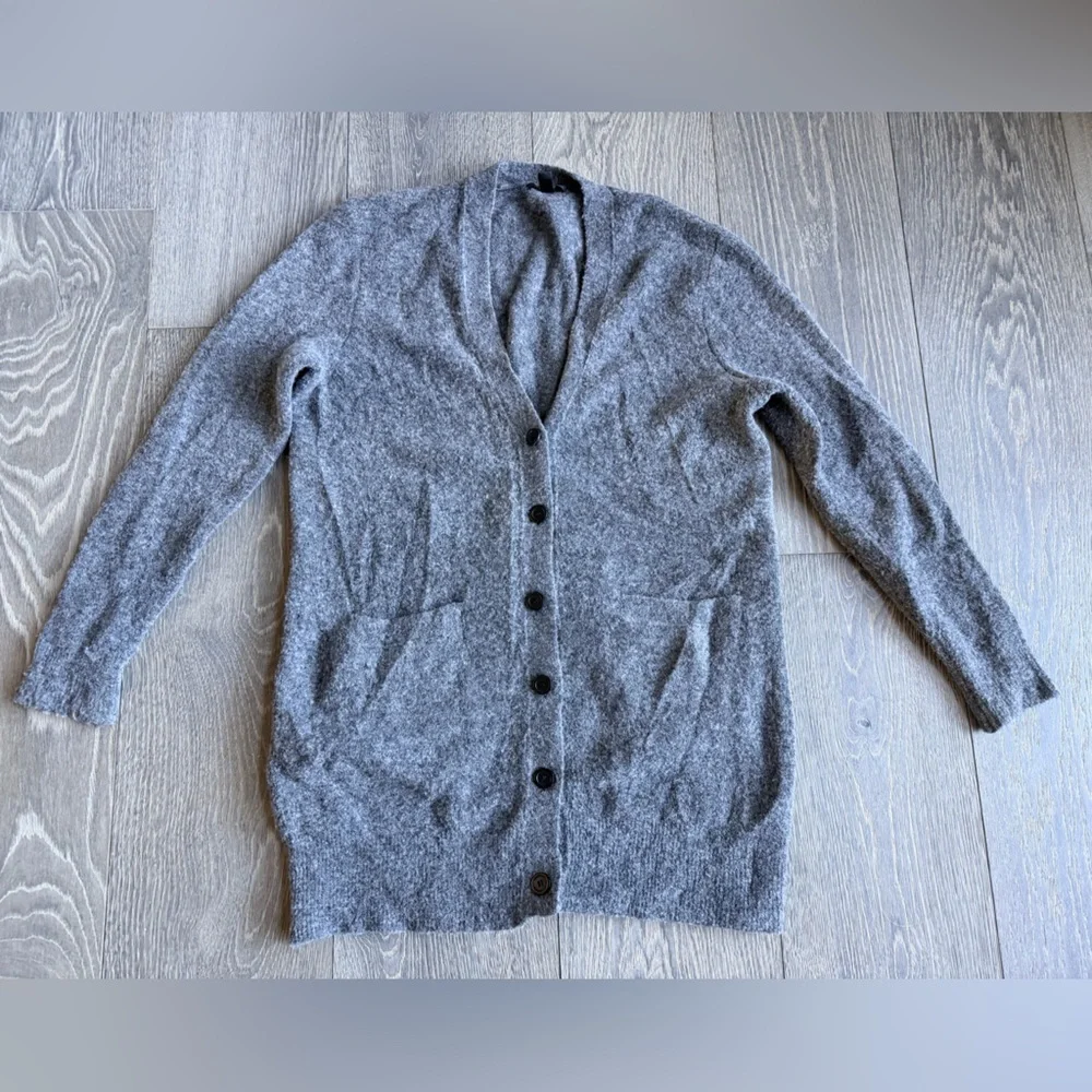 J. Crew Merino Wool Blend Boucle Oversized Boyfriend Fit Cardigan in Gray